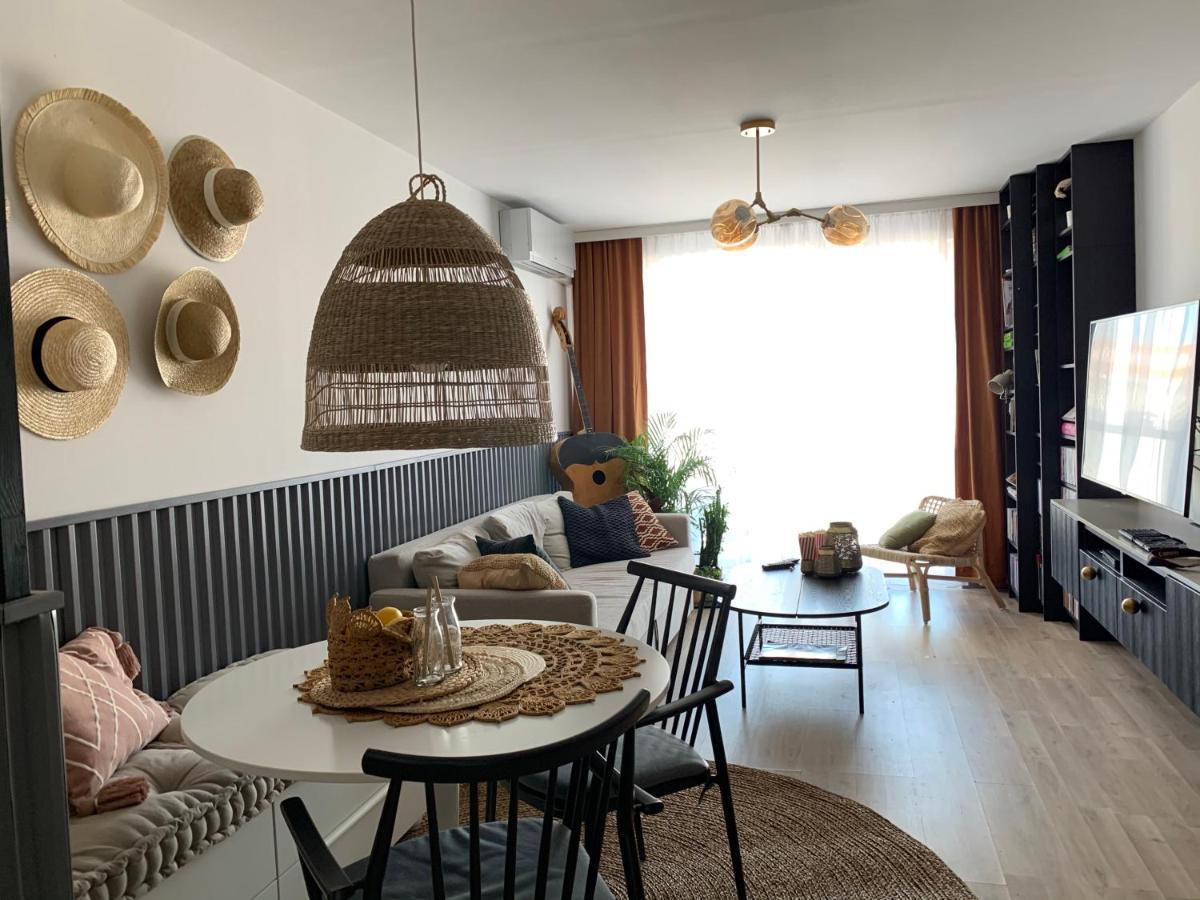 Central Point By Zoom Apartments Братислава Экстерьер фото